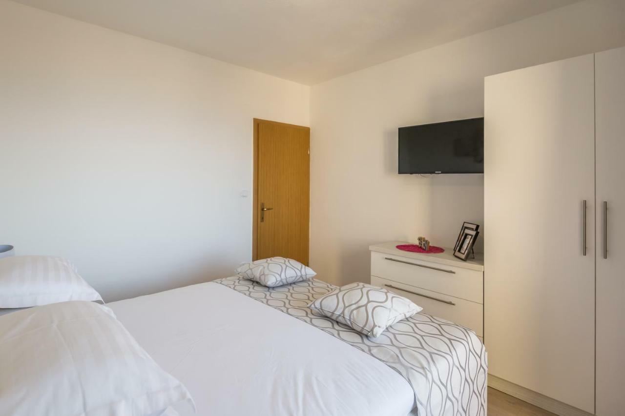 Apartments Lana Makarska Exterior photo